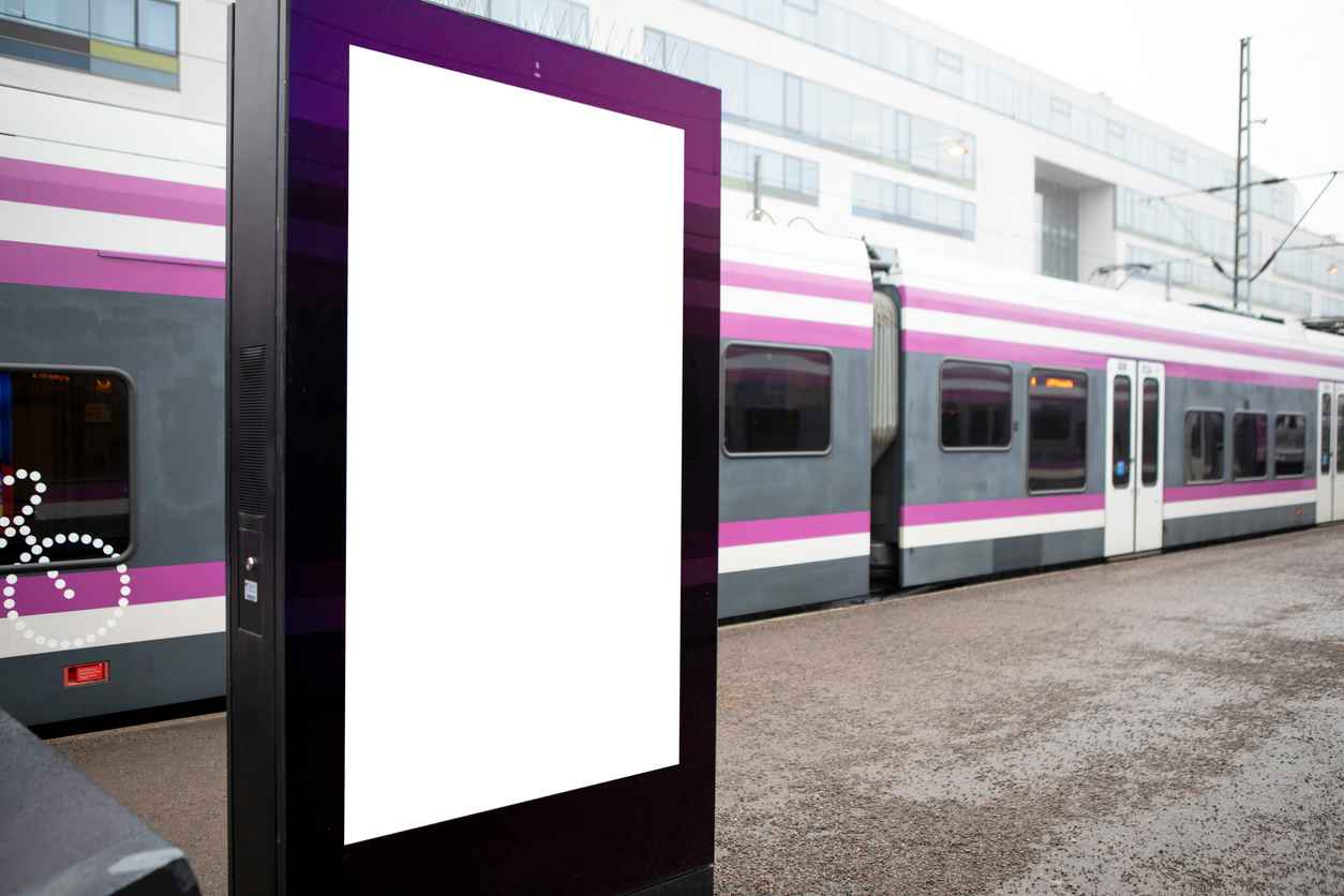 Digital display screen in a train station